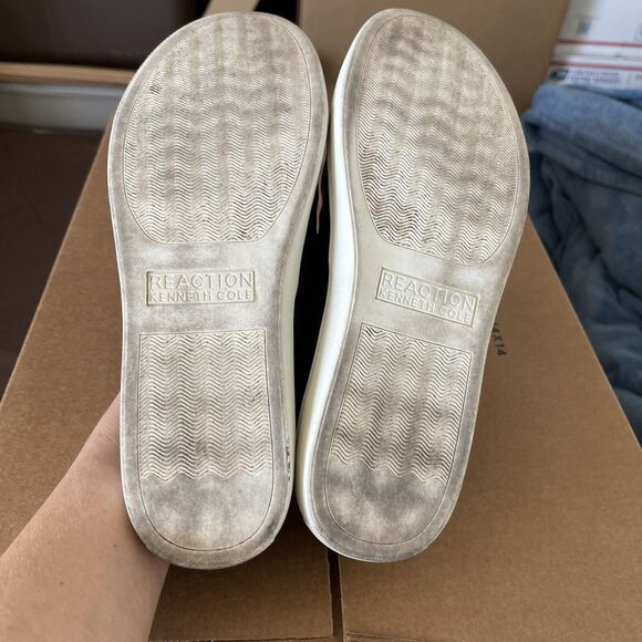 Kenneth Cole Reaction Womens Slip On Tennis Sneaker Size 8 Medium Black Flats - Picture 13 of 15